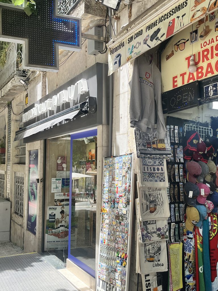 Pharmacie à Lisbonne (Portugal)